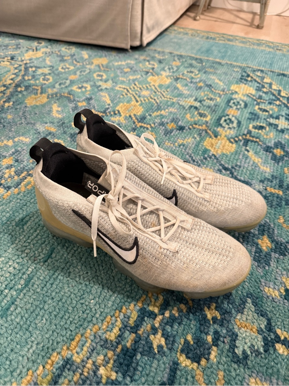 Men’s Nike Vapor Gray Knit Athletic Sneakers